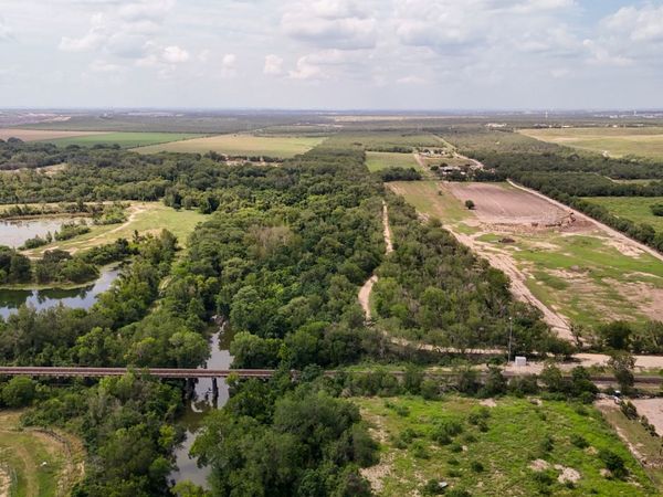 9217 Nelson Rd, San Antonio, TX 78252