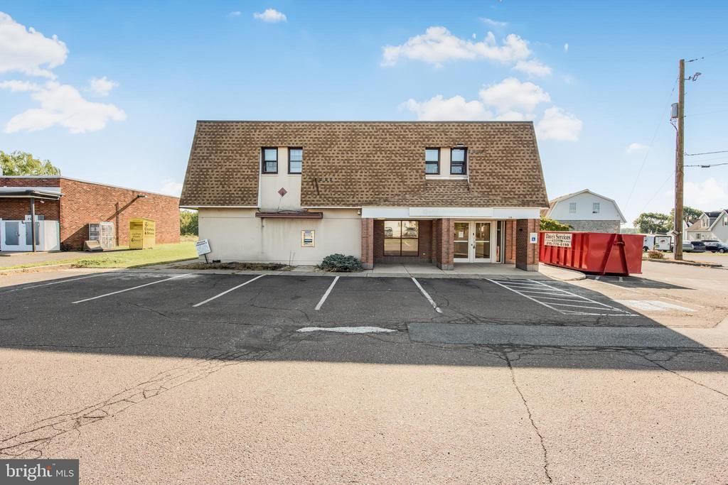 519 RICHLANDTOWN PIKE, RICHLANDTOWN, PA 18955