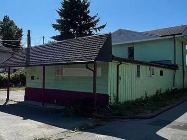 880 Hecate St, Nanaimo, BC V9R 4K6