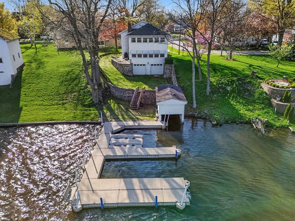 210 E South Street, Colon, MI 49040