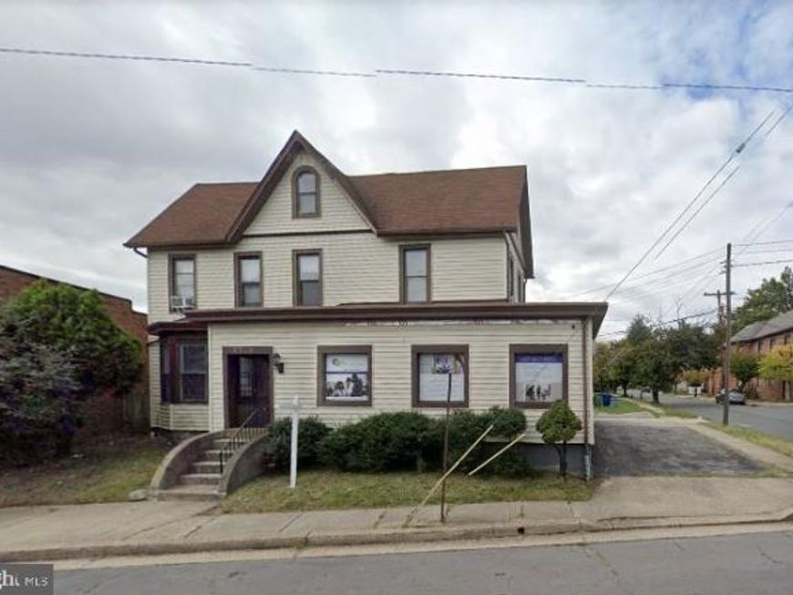 5706 Bellona Avenue, Baltimore, MD 21212 Main Photo