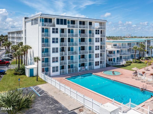 935 S Atlantic Avenue, Unit 303, Daytona Beach, FL 32118