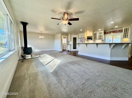 911 Waterloo Lane, Gardnerville, NV 89460 Photo
