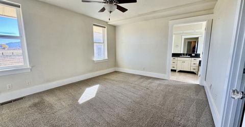 911 Waterloo Lane, Gardnerville, NV 89460 Photo