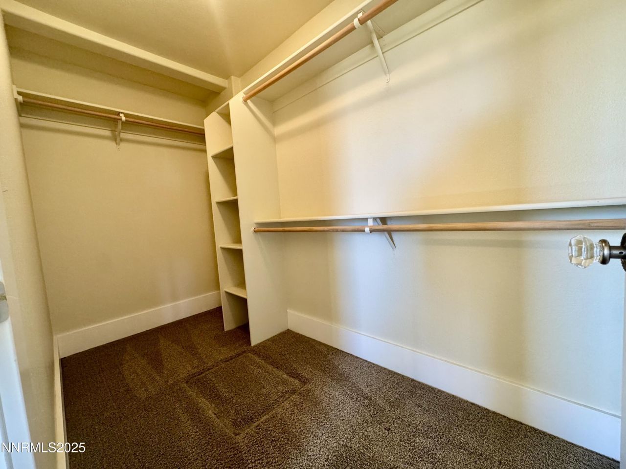 911 Waterloo Lane, Gardnerville, NV 89460 Photo