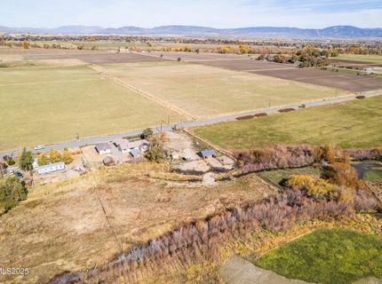 911 Waterloo Lane, Gardnerville, NV 89460 Photo