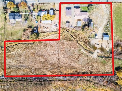 911 Waterloo Lane, Gardnerville, NV 89460 Photo