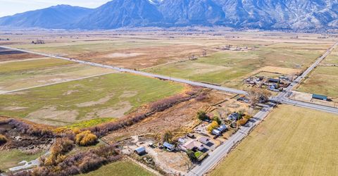 911 Waterloo Lane, Gardnerville, NV 89460 Photo