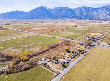 911 Waterloo Lane, Gardnerville, NV 89460 Photo