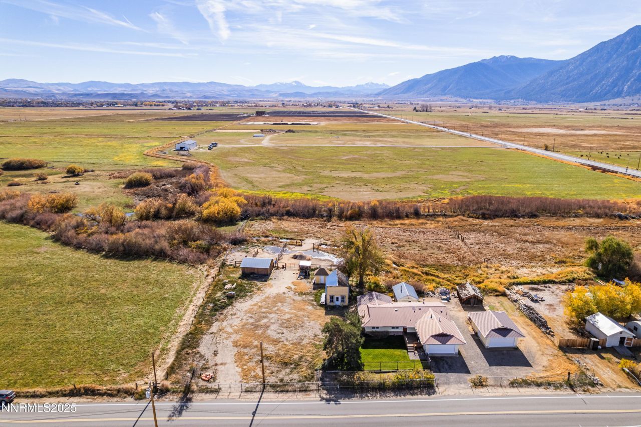 911 Waterloo Lane, Gardnerville, NV 89460 Photo
