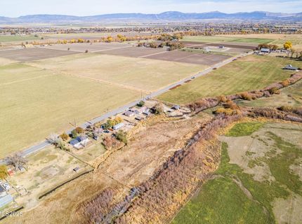 911 Waterloo Lane, Gardnerville, NV 89460 Photo