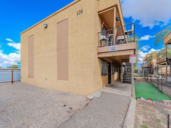 126 RHODE ISLAND Street SE, Albuquerque, NM 87108