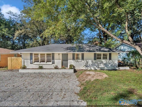 425 S Plymouth Road NW, Huntsville, AL 35811