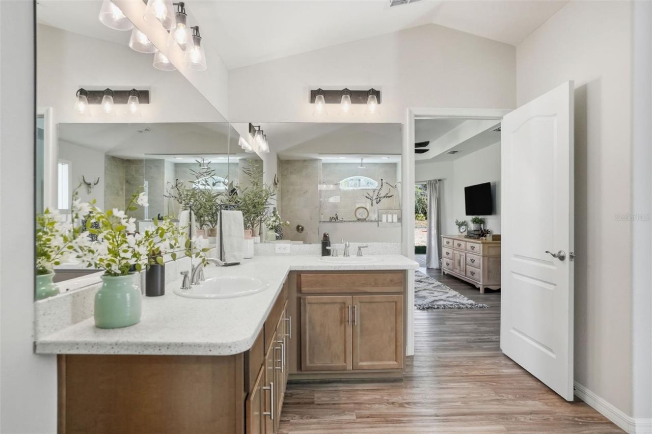 18166 Ramsey Road, Weeki Wachee, FL 34614 Photo