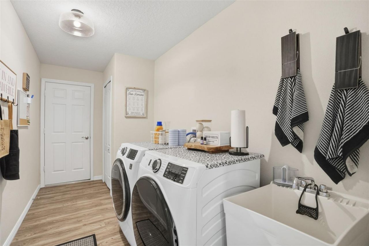 18166 Ramsey Road, Weeki Wachee, FL 34614 Photo