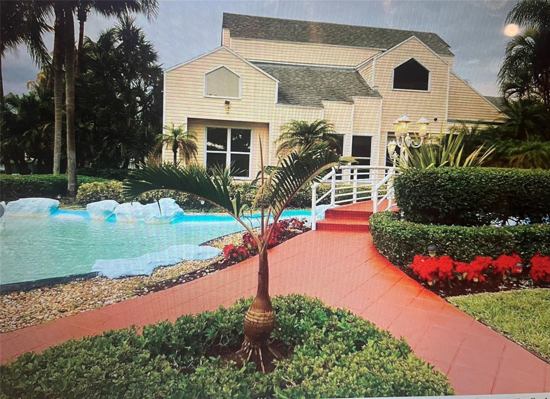 3421 NW 44th Street, Unit 205, Lauderdale Lakes, FL 33309 Photo