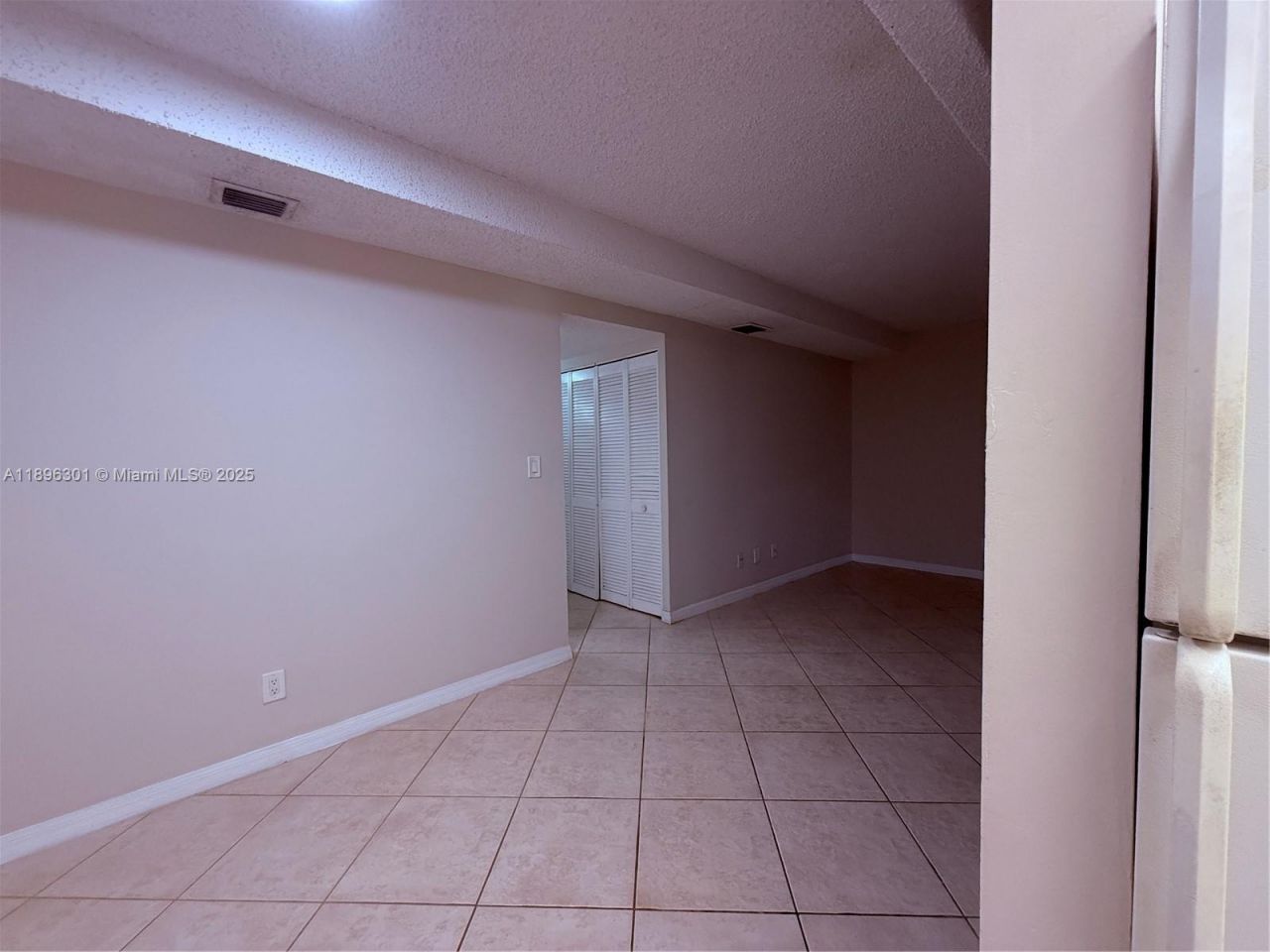 1205 S Flagler Ave, Unit 405, Pompano Beach, FL 33060 Photo
