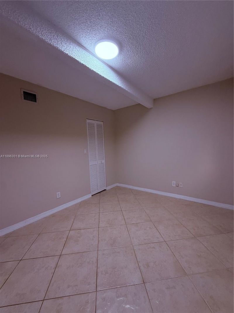 1205 S Flagler Ave, Unit 405, Pompano Beach, FL 33060 Photo
