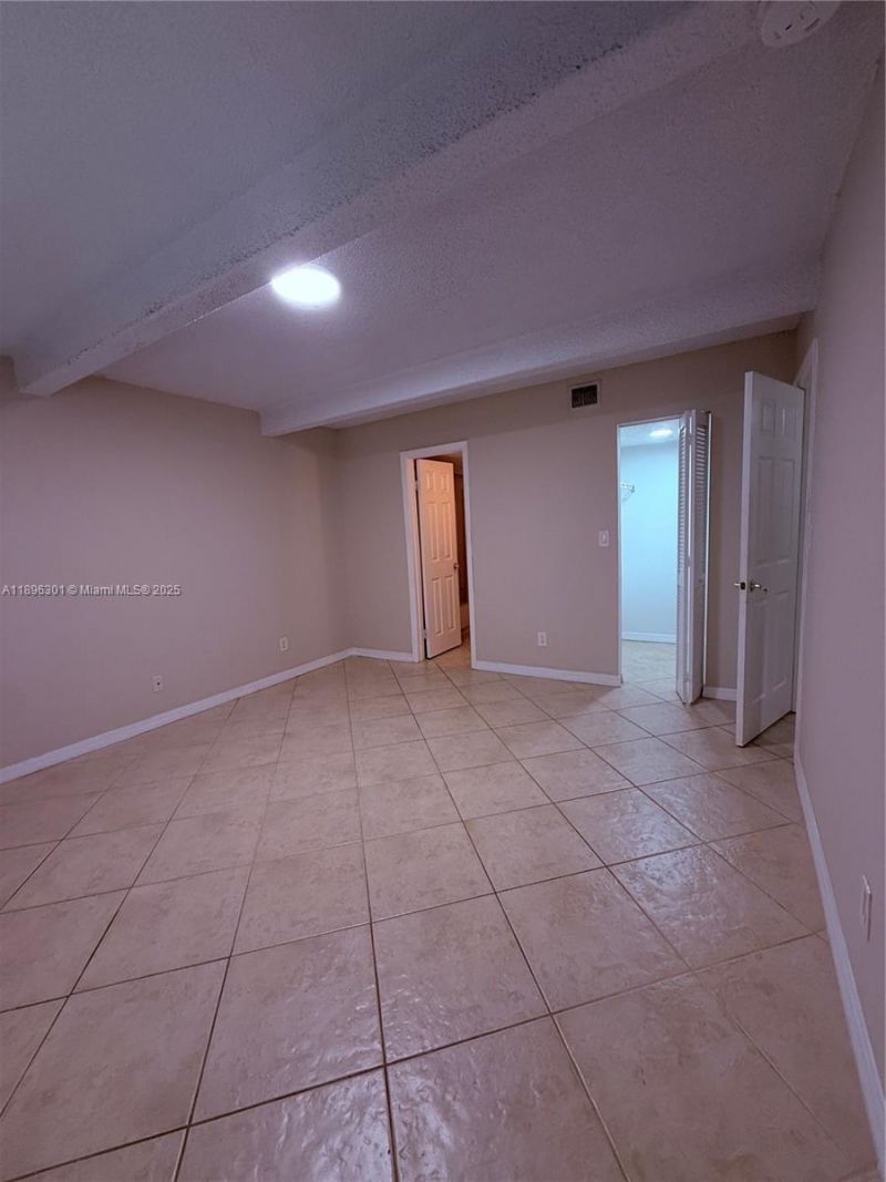 1205 S Flagler Ave, Unit 405, Pompano Beach, FL 33060 Photo
