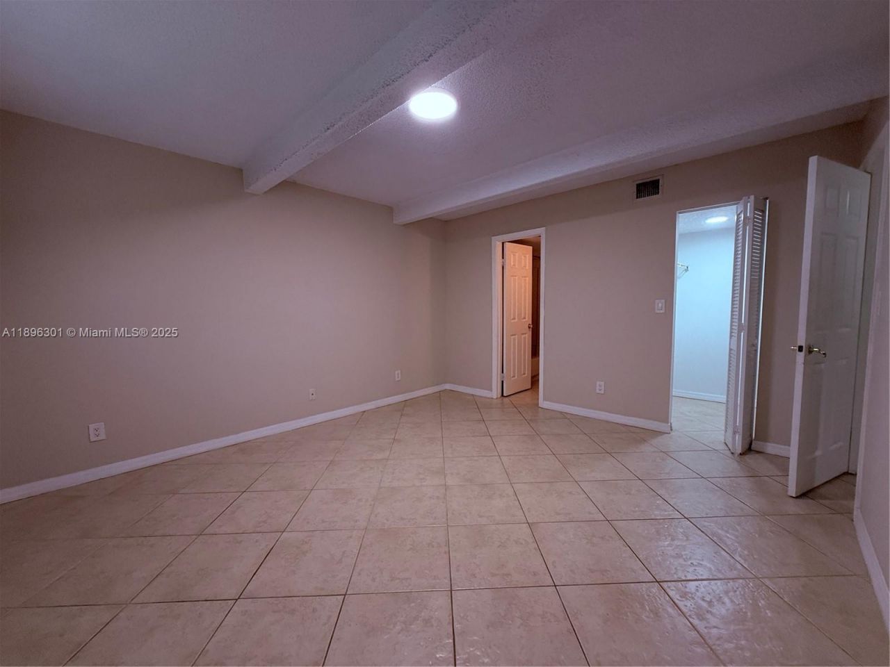 1205 S Flagler Ave, Unit 405, Pompano Beach, FL 33060 Photo