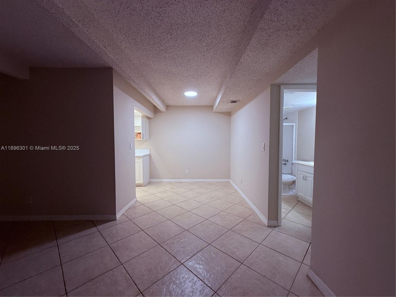 1205 S Flagler Ave, Unit 405, Pompano Beach, FL 33060 Photo