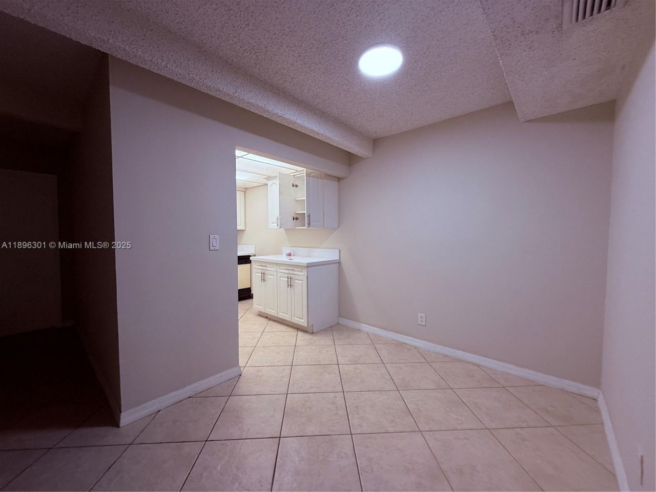 1205 S Flagler Ave, Unit 405, Pompano Beach, FL 33060 Photo