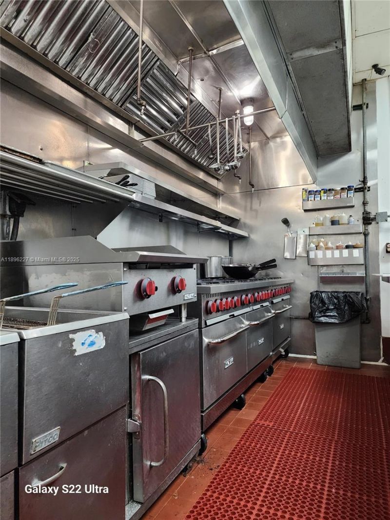 14241 SW 42nd St, Unit 18, Miami, FL 33175 Photo