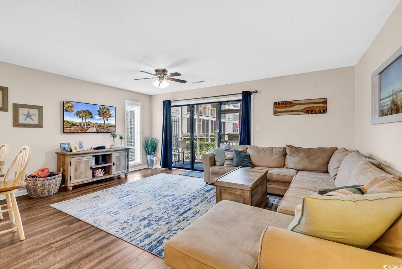 1870 Auburn Ln. Photo 16