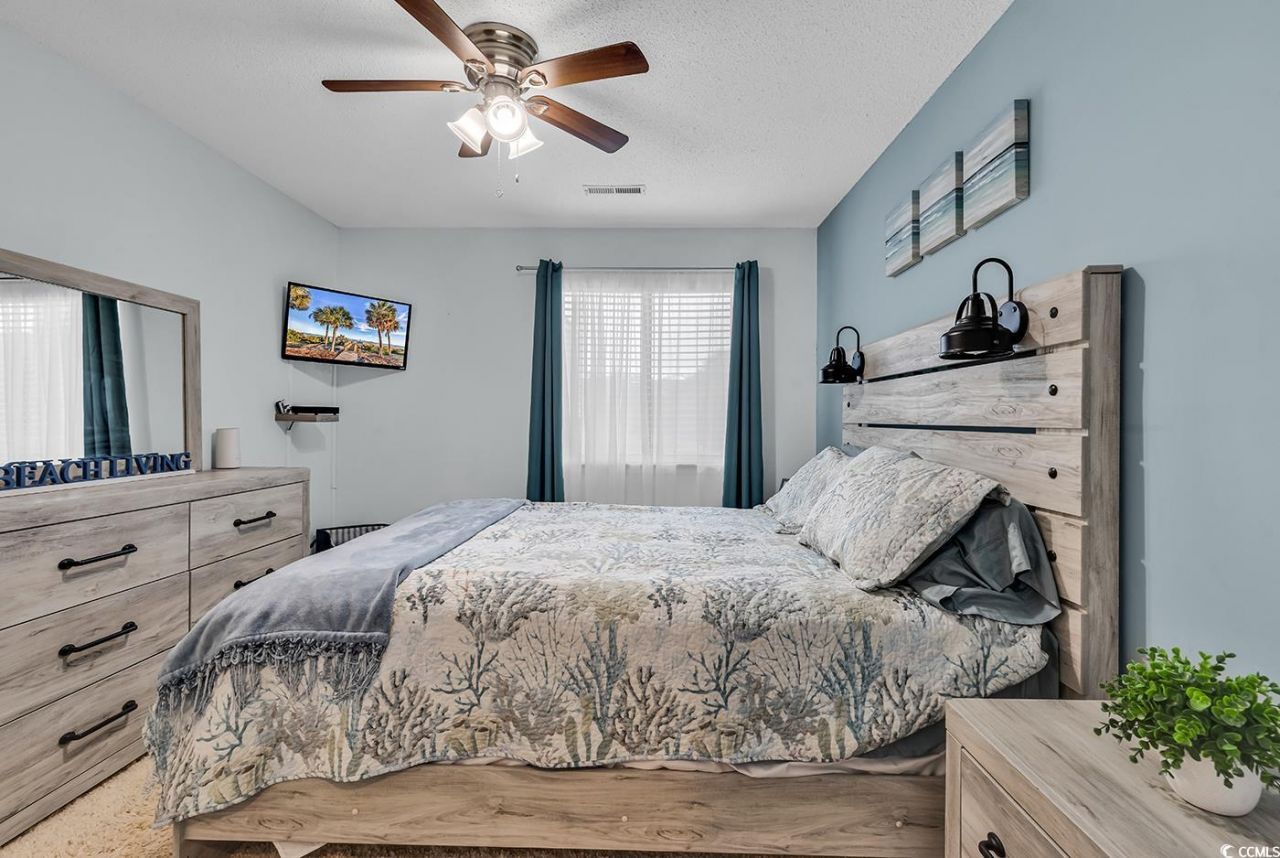 1870 Auburn Ln. Photo 24