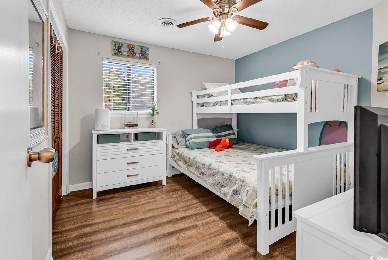 1870 Auburn Ln. Photo 27