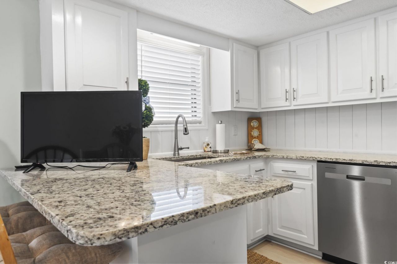 212 29th Ave. N Photo 12