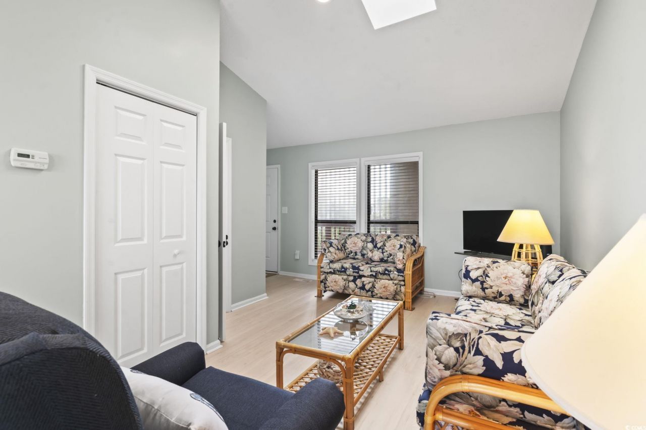 212 29th Ave. N Photo 7