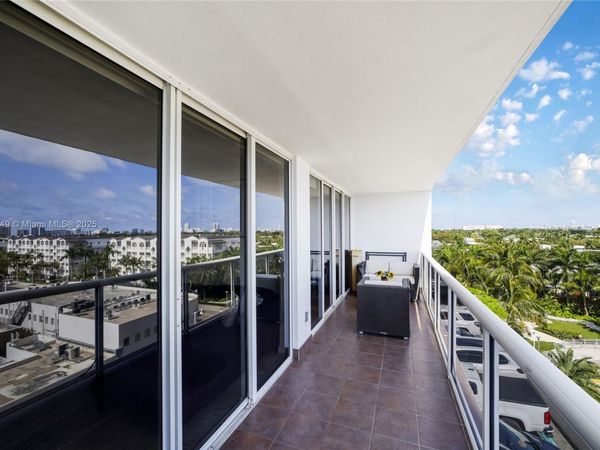 1900 Sunset Harbour Dr, Unit 811, Miami Beach, FL 33139