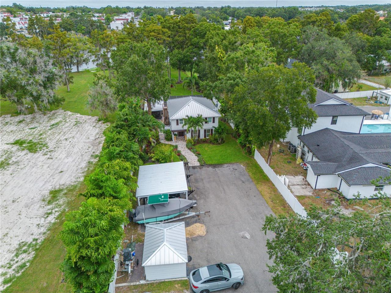 8020 Sharon Drive, Tampa, FL 33617 Photo