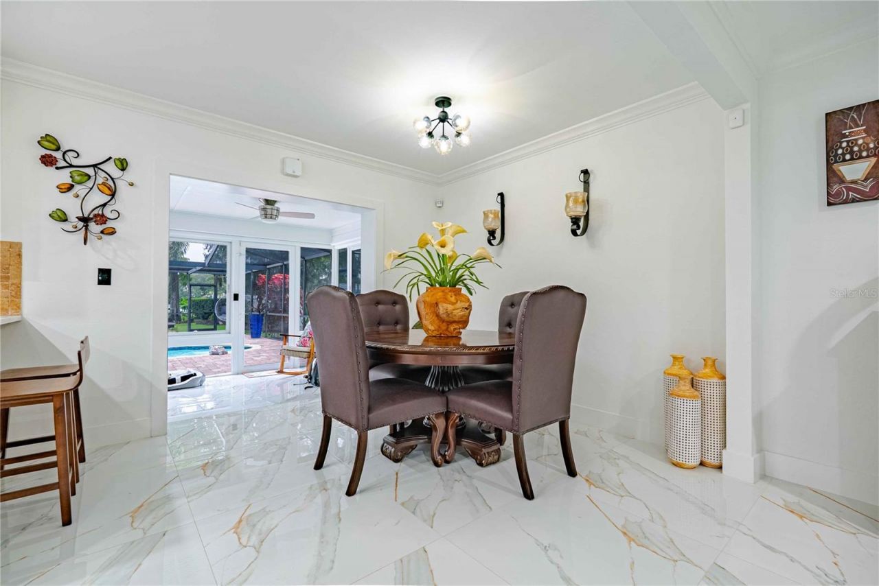 8020 Sharon Drive, Tampa, FL 33617 Photo