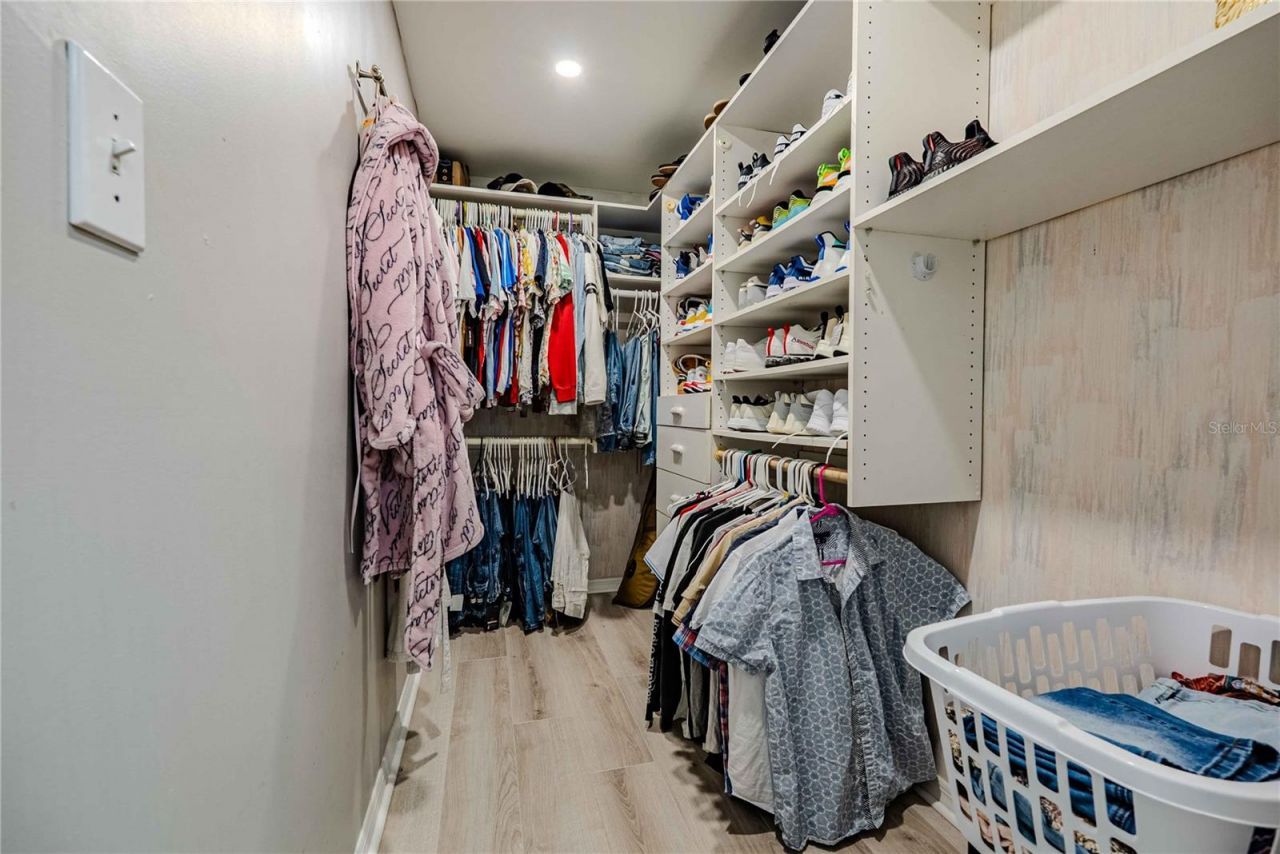 8020 Sharon Drive, Tampa, FL 33617 Photo