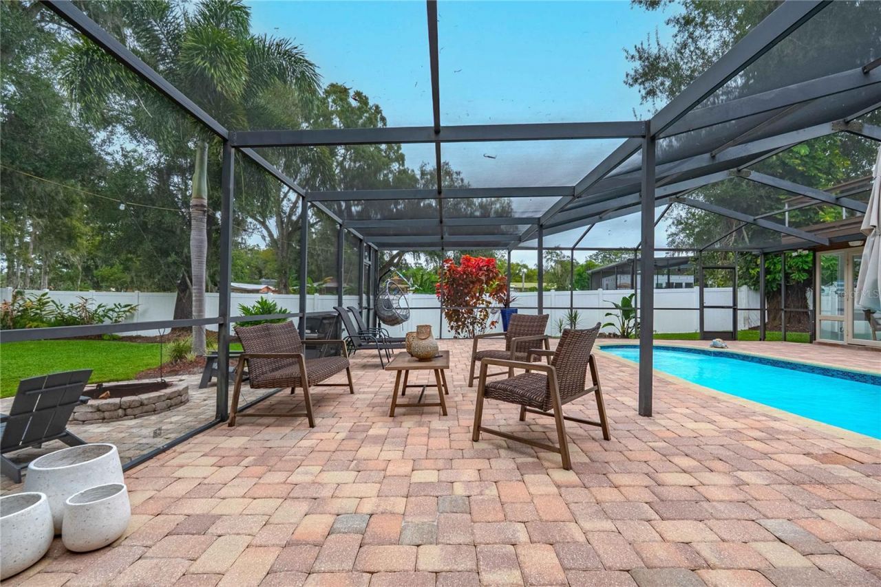 8020 Sharon Drive, Tampa, FL 33617 Photo