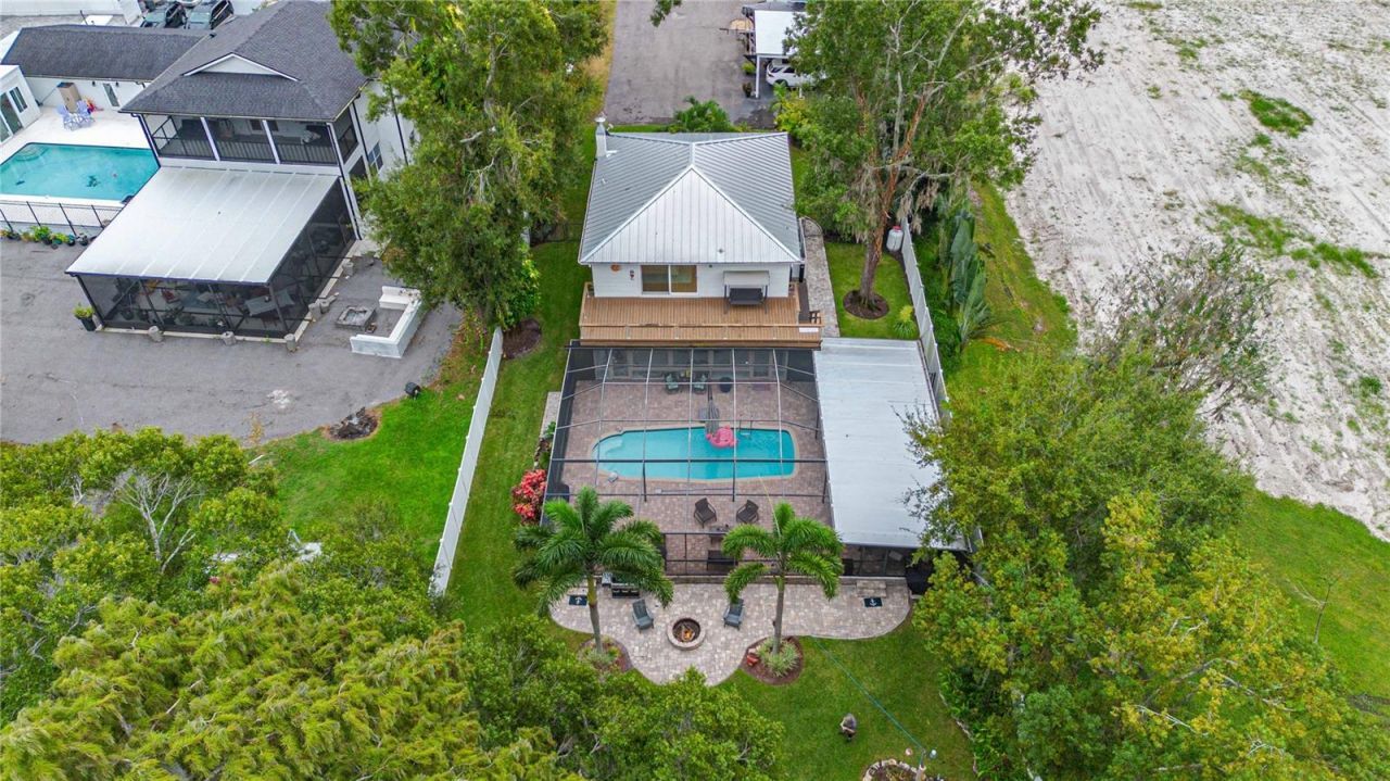 8020 Sharon Drive, Tampa, FL 33617 Photo