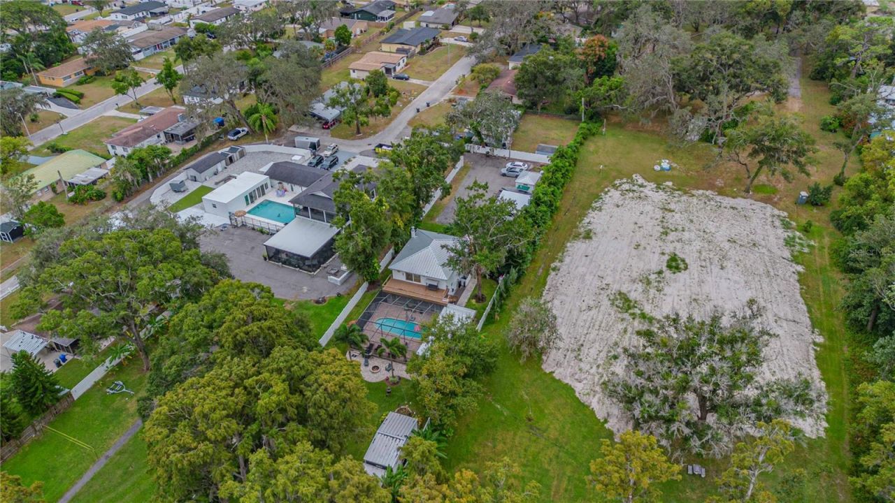 8020 Sharon Drive, Tampa, FL 33617 Photo