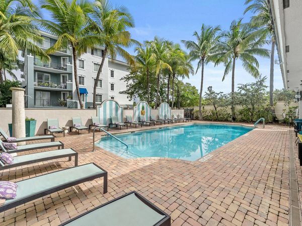 255 NE 3rd Avenue, Unit 2401, Delray Beach, FL 33444
