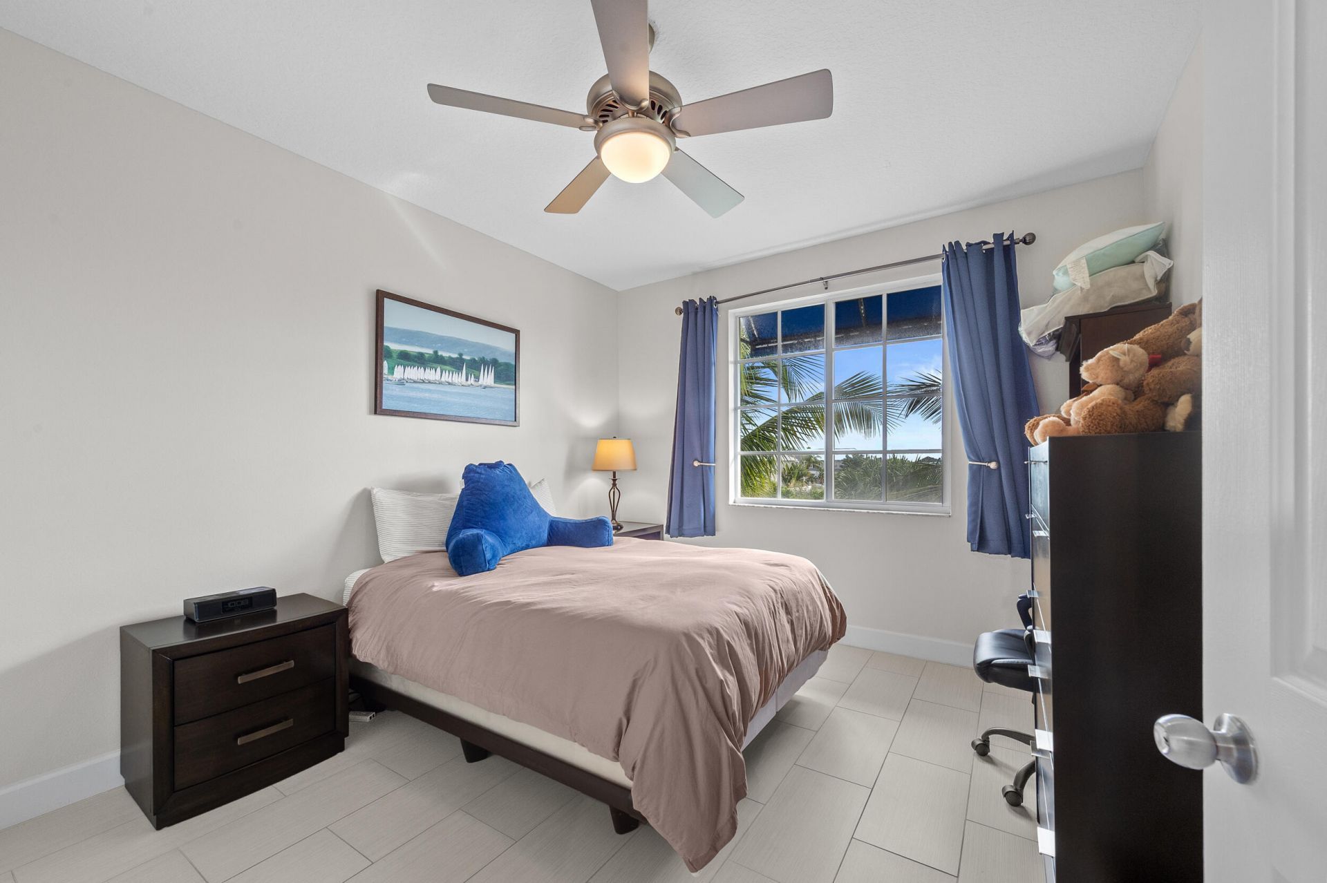 255 NE 3rd Avenue, Unit 2401, Delray Beach, FL 33444 Photo