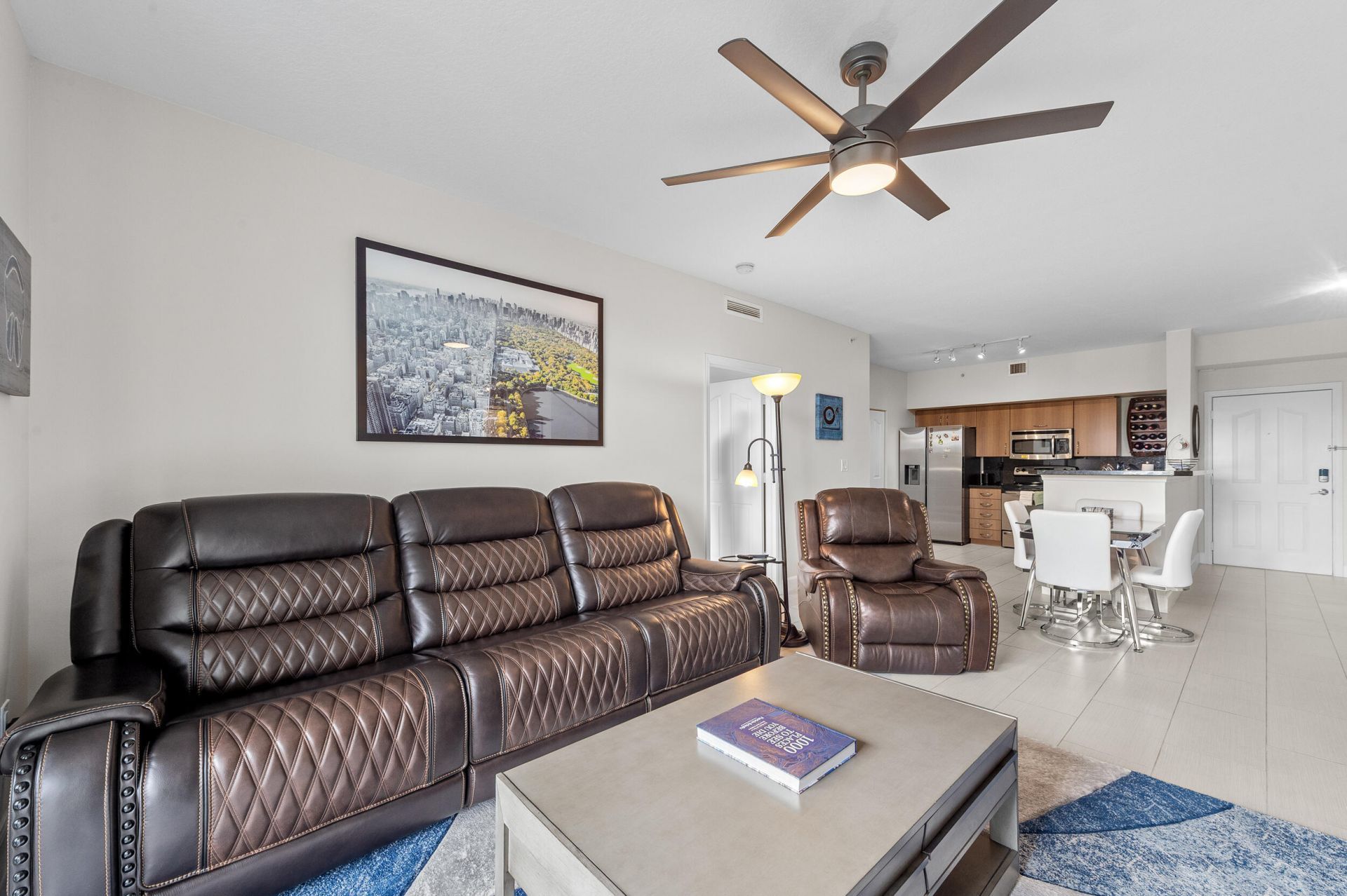 255 NE 3rd Avenue, Unit 2401, Delray Beach, FL 33444 Photo