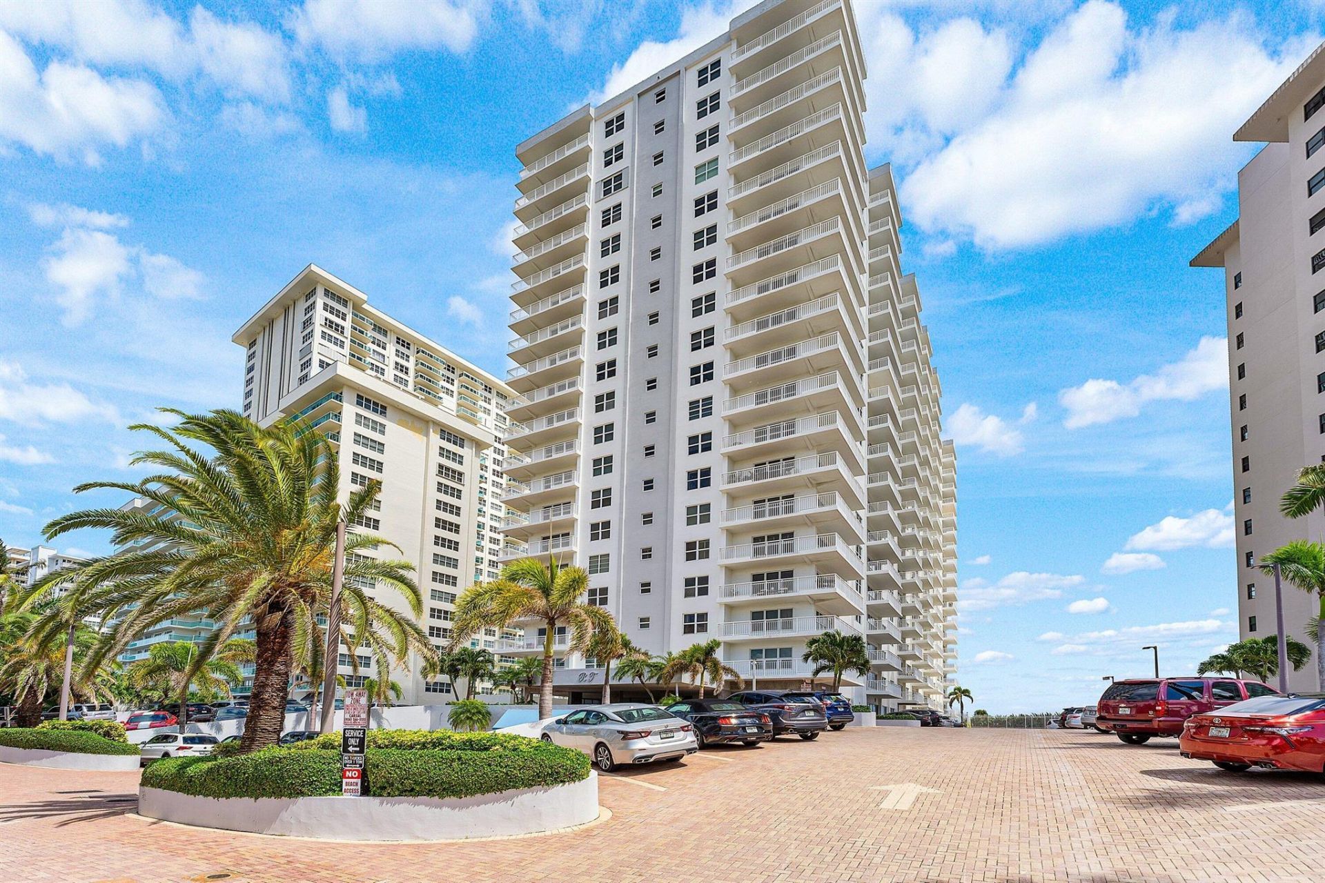 3850 Galt Ocean Drive, Unit 301, Fort Lauderdale, FL 33308 Photo