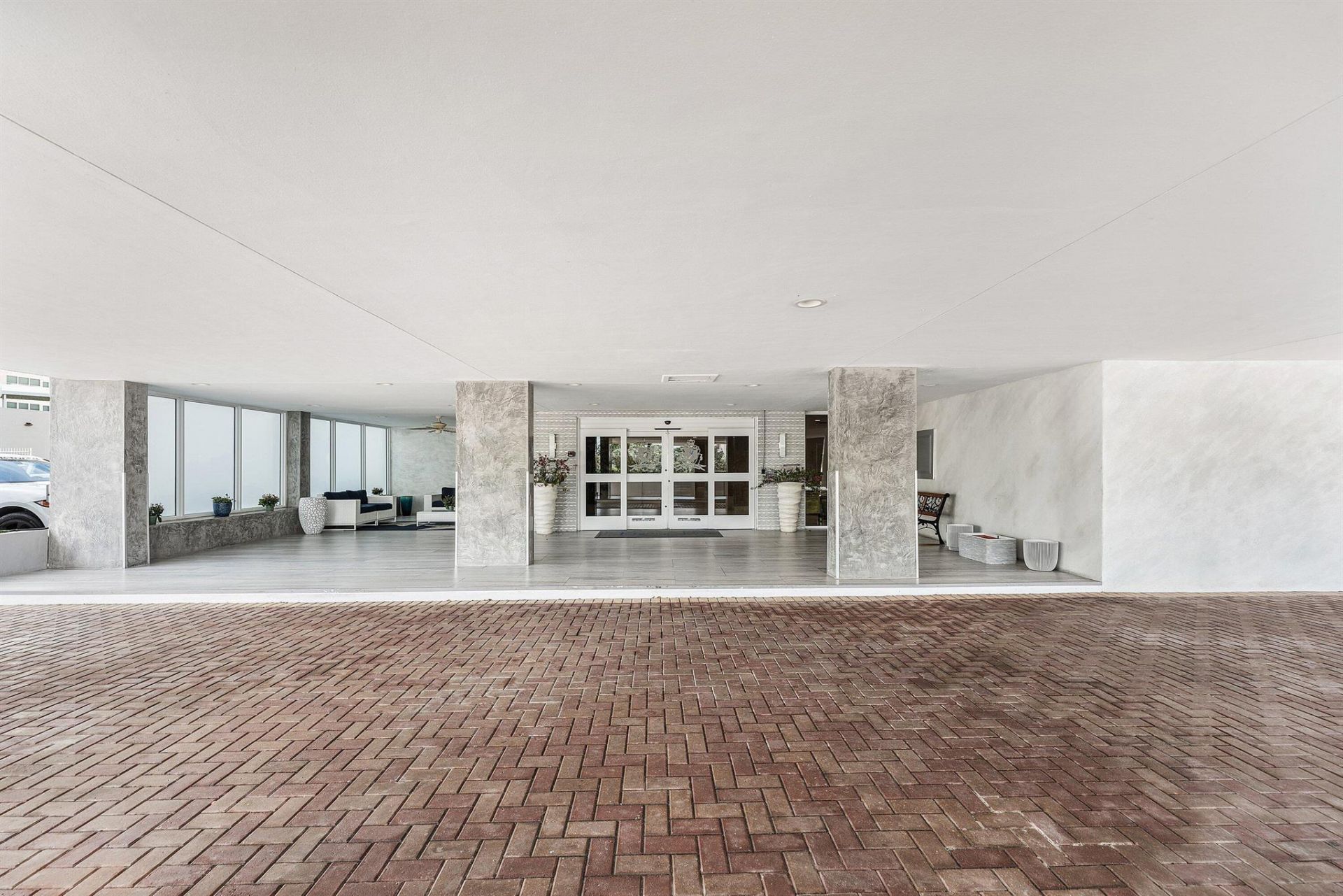 3850 Galt Ocean Drive, Unit 301, Fort Lauderdale, FL 33308 Photo