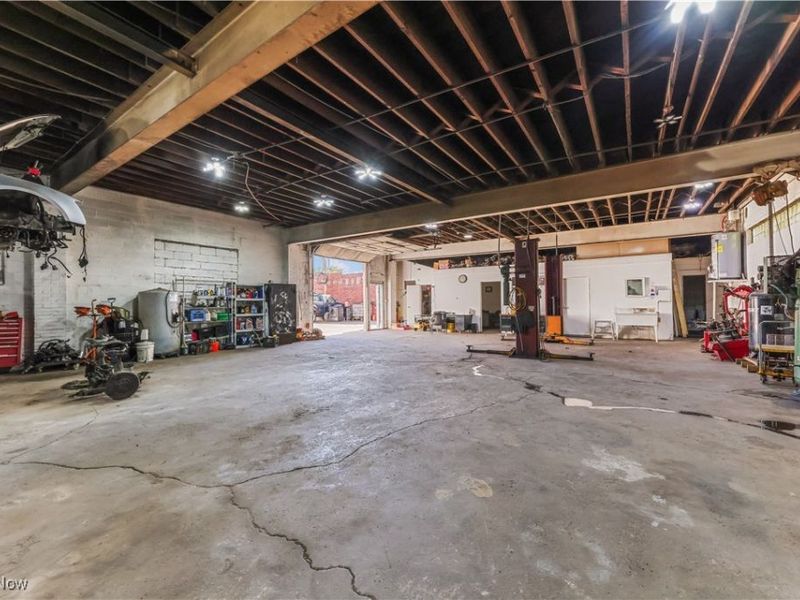 640 E 152nd Street, Cleveland, OH 44110 Photo 6