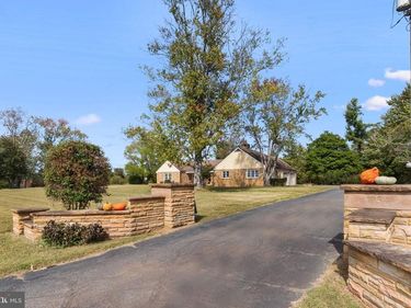 9441 CONSTITUTION HIGHWAY, SOMERSET, VA 22972