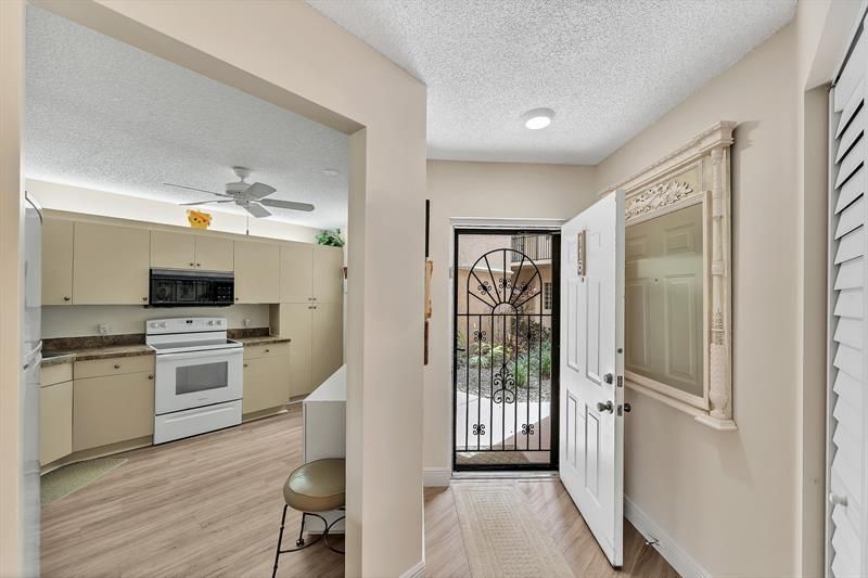 4101 Coral Tree Circle, Unit 116, Coconut Creek, FL 33073 Photo