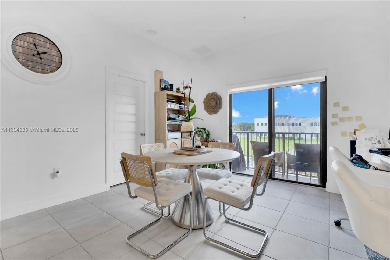 7819 NW 104th Ave, Unit 23, Doral, FL 33178 Photo