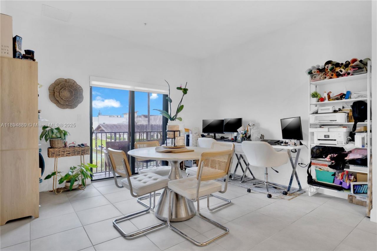 7819 NW 104th Ave, Unit 23, Doral, FL 33178 Photo