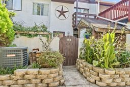 304 21st Ave. S photo 4